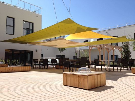 پارچه سایه خورشید Uv Blocking Shade Sails برای بالکن